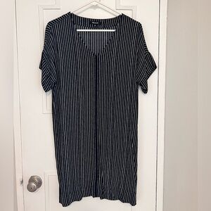 Madewell striped shift dress!
